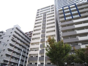 ｸﾘｽﾀﾙｸﾞﾗﾝﾂ梅田(303)