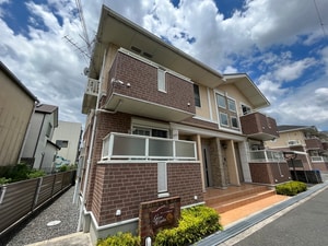 グリーンハイツ総持寺２