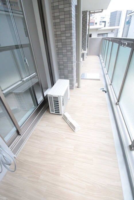 ベランダ・バルコニー ﾌﾟﾛｳﾞｨｽﾀ新大阪ｲｰｽﾄｹﾞｰﾄ(203)