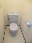 トイレ ＳＴハイツ照ヶ丘