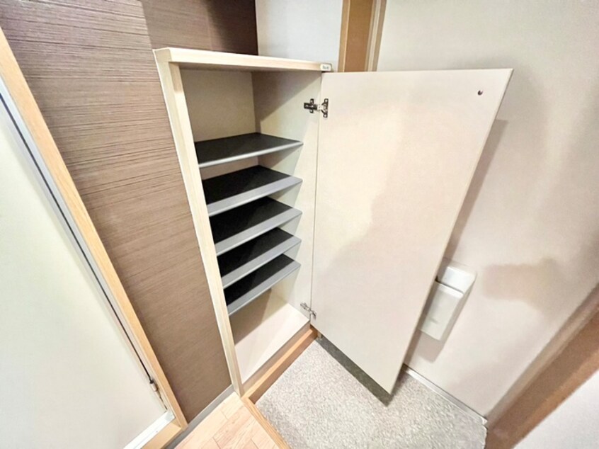 靴箱 ﾘﾍﾞﾙﾀ南草津