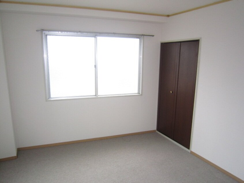 居室 フルーレ豊中