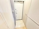 玄関 メゾンルミネ若松