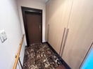 玄関 ﾈﾊﾞｰﾗﾝﾄﾞ箕面潤水館(602)