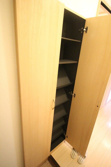 靴箱 第２サンハイツ