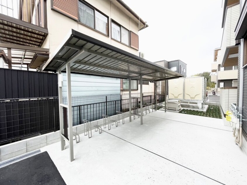 駐輪場 シェノン栗東