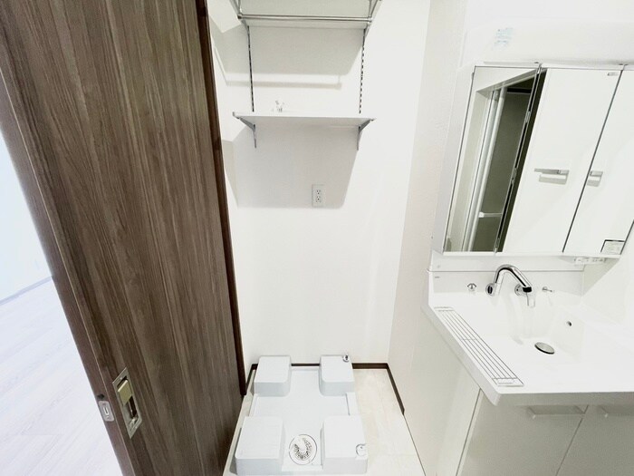 洗濯機置場 シェノン栗東