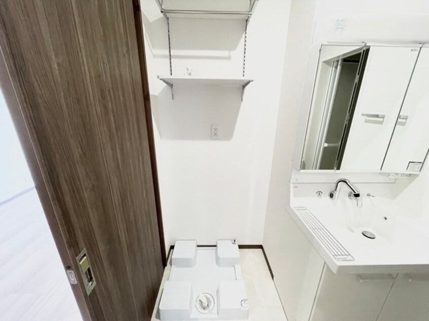 洗濯機置場 シェノン栗東