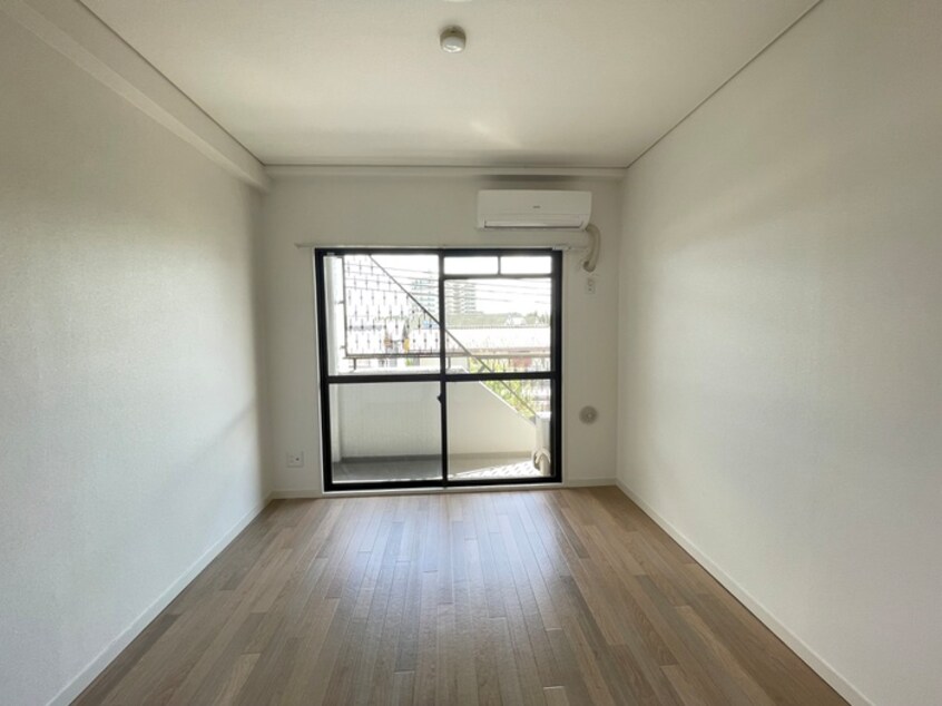 内観写真 ハイツメルシ－