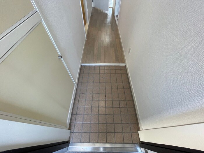 玄関 ハイツメルシ－