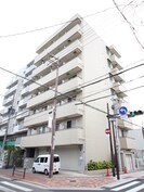 ロイヤルクィ－ンズパ－ク関目の外観