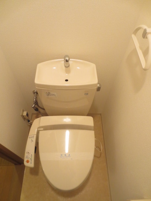 トイレ ロイヤルクィ－ンズパ－ク関目