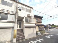 円町貸家