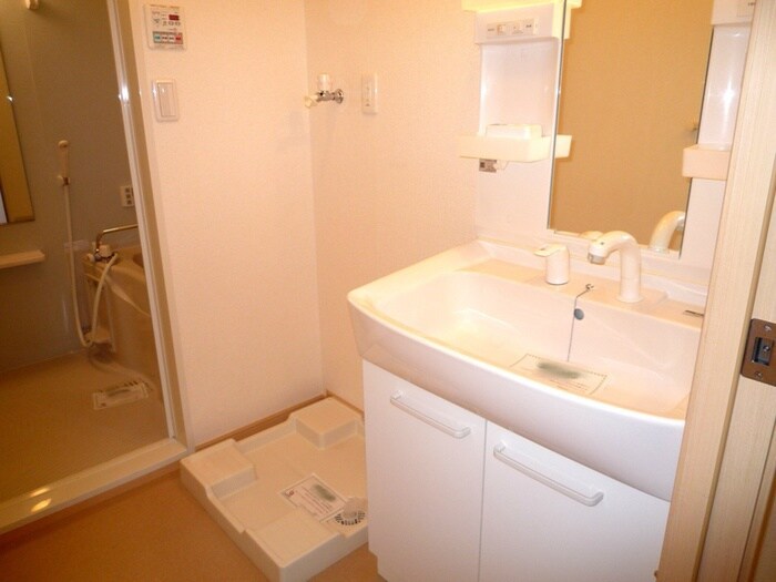 洗濯機置場 アルコバレ－ノ