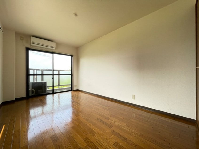 居室 ジュネスモワニー