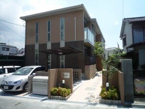 シャーメゾン今津南4