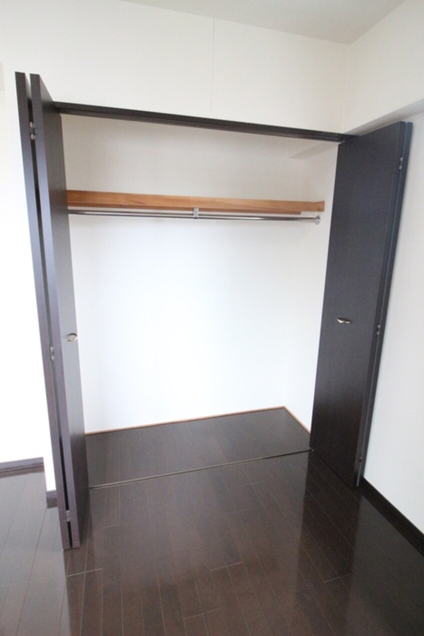 収納 アスヴェル京都四条烏丸(802)