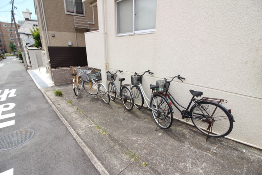 駐輪場 シティハイツ西岡本