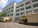 本山中学校(中学校/中等教育学校)まで350m シティハイツ西岡本
