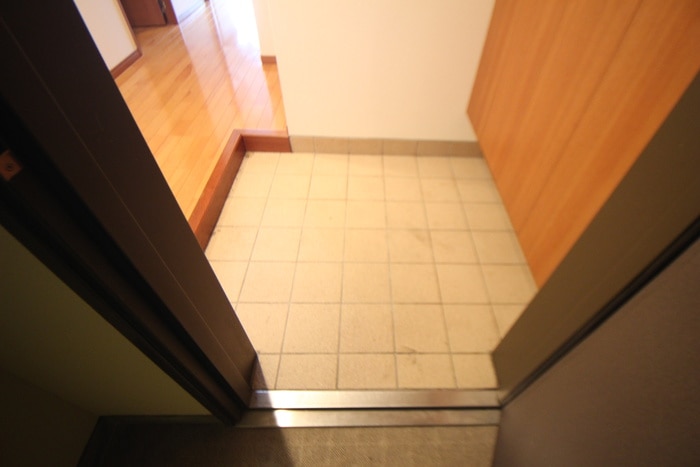 玄関 グランドール宝塚