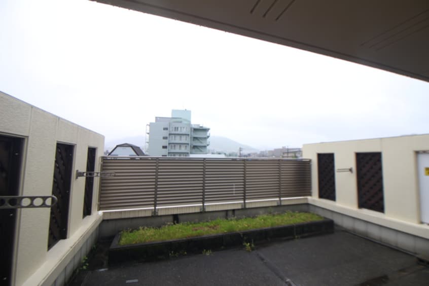 室内からの展望 グランドール宝塚