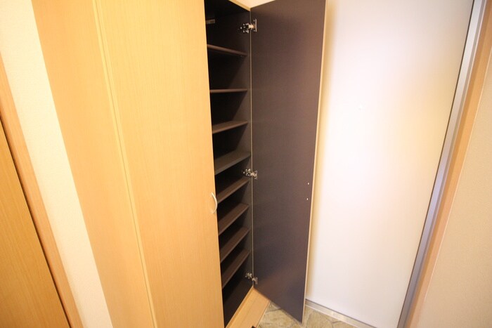 靴箱 ベルビ－宝塚