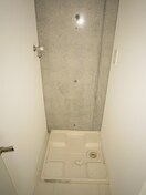 洗濯機置場 ベルニ－ニ南森町