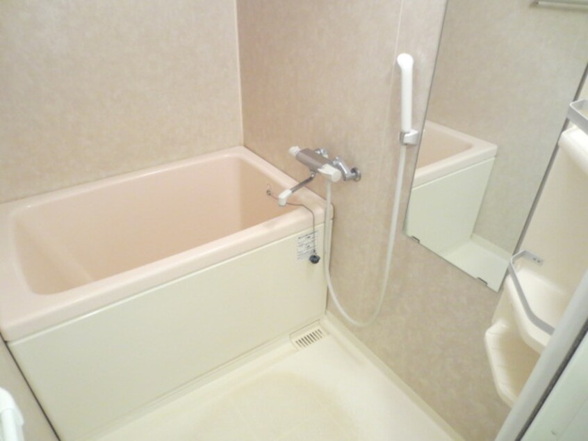 バス／シャワールーム等 グレ-ス門戸荘Ⅱ
