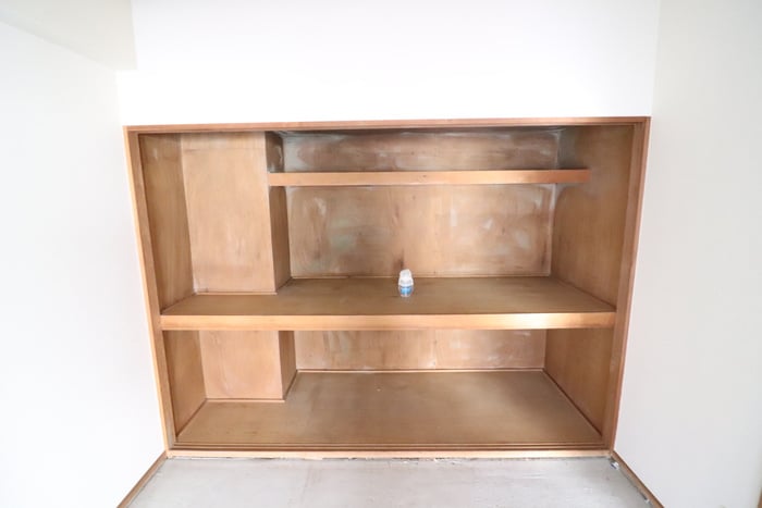 収納 飛鳥グランドパレス