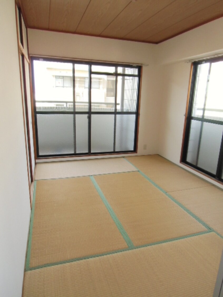 居室 築港武智マンション