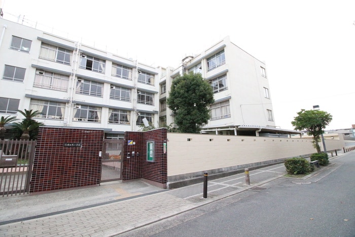 苅田北小学校(小学校)まで250m コ－ポ山優