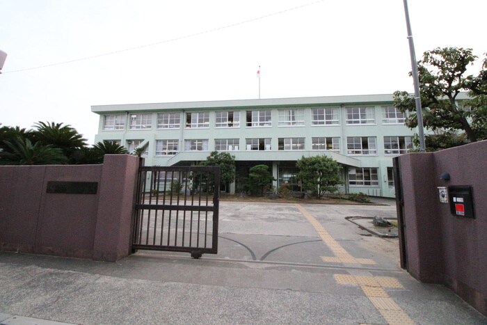 大阪府教育センター付属(高等学校/高等専門学校)まで20m コ－ポ山優