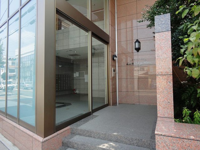 エントランス部分 エクセレント上新１２