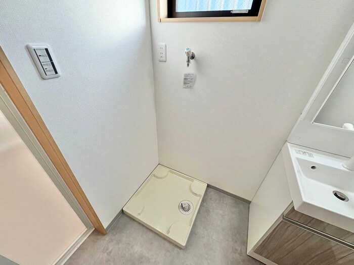 洗濯機置場 RENBO　HOUSE