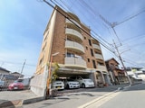 ＴＨＩＲＤ　ＨＩＬＬＳ