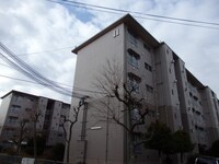 清和台公社１１号棟（３０２）