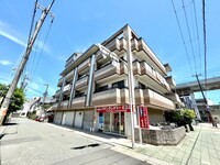 平山マンション