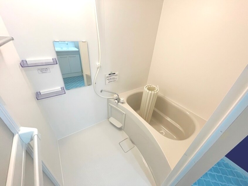 バス／シャワールーム等 パレ山村