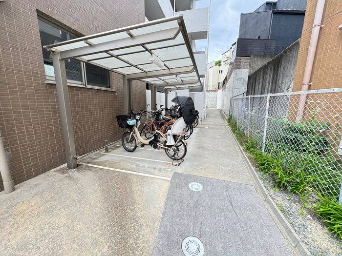 駐輪場 La・Luce緑地公園