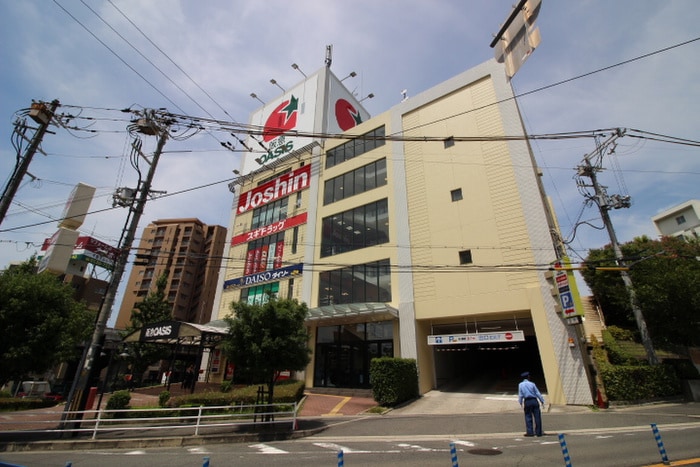 スギドラック(ドラッグストア)まで1100m La・Luce緑地公園