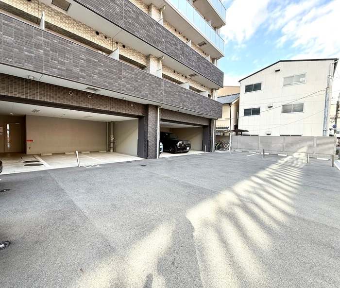駐車場 ｴｽﾘｰﾄﾞﾚｼﾞﾃﾞﾝｽ大阪福島ｲｰｽﾄ
