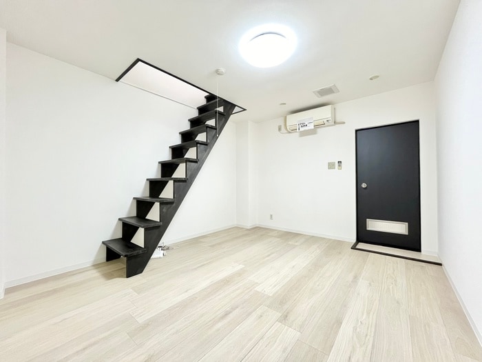 居室 New StoRK Apartment 禁野本町