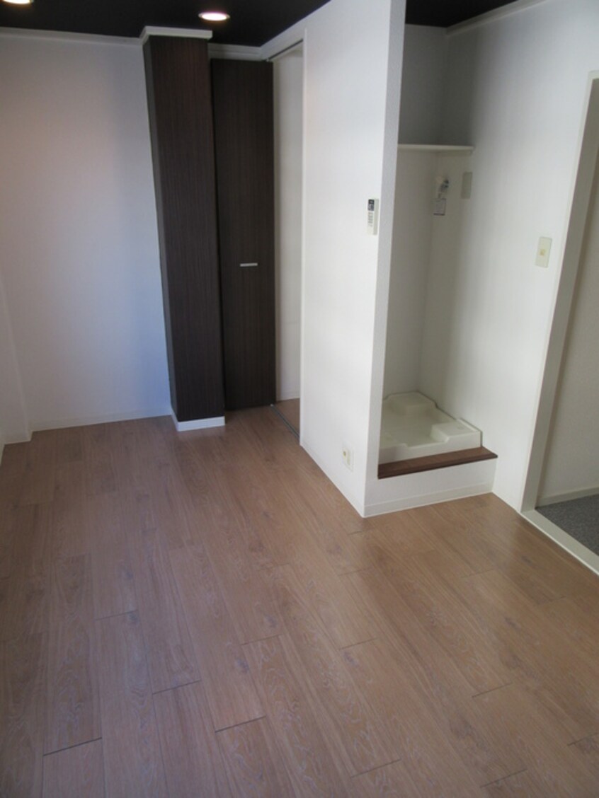 居室 New StoRK Apartment 禁野本町