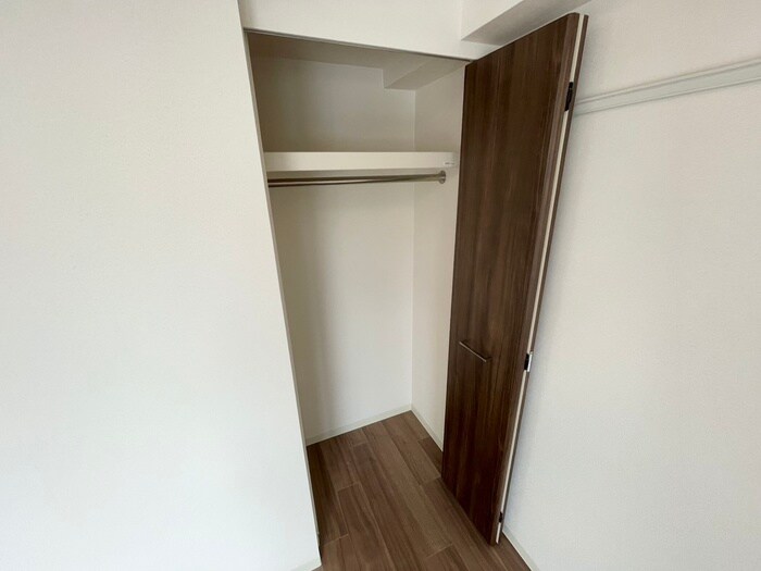 収納 ﾌﾟﾚｻﾝｽ神戸元町ﾐｭｰｽﾞ（1404）