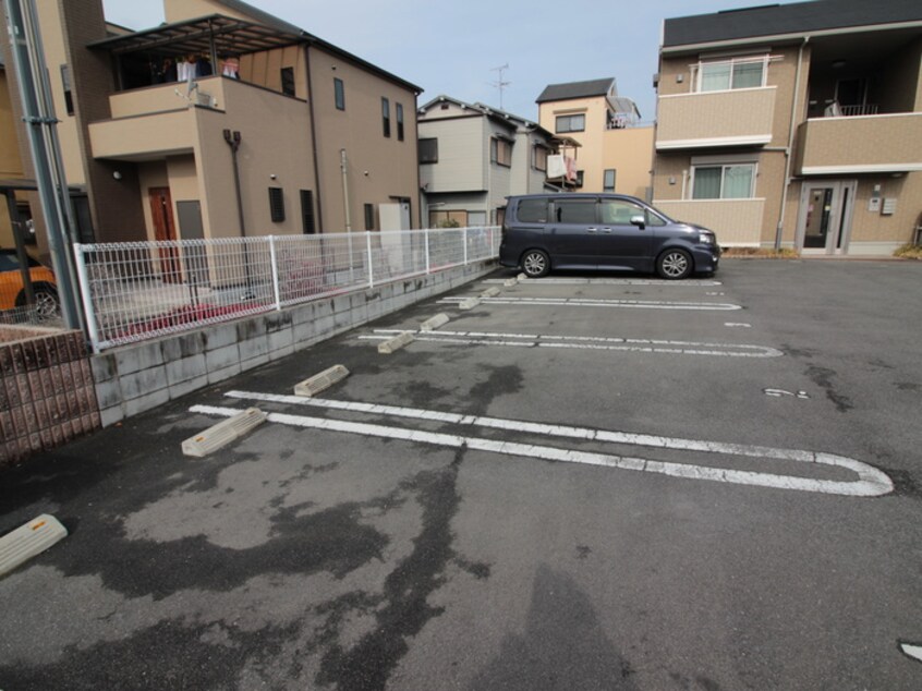 駐車場 グラッツィエ