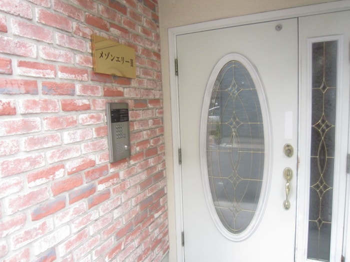 エントランス部分 メゾンエリーⅡ