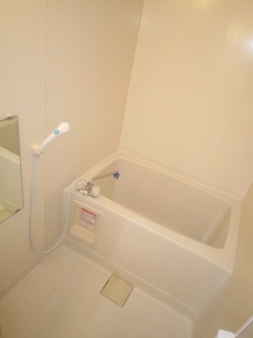 バス／シャワールーム等 メゾンエリーⅡ