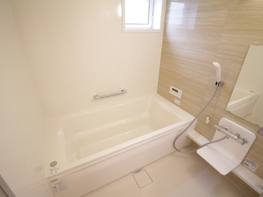 バス／シャワールーム等 ワン　ウェーブ霞ヶ丘