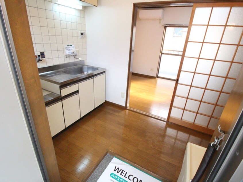 玄関 メゾン・ド・ロ－リエ