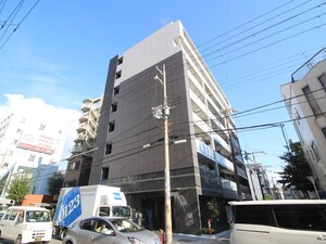 ﾗﾗﾌﾟﾚｲｽ大阪ｳｴｽﾄｹﾞｰﾄ（701）
